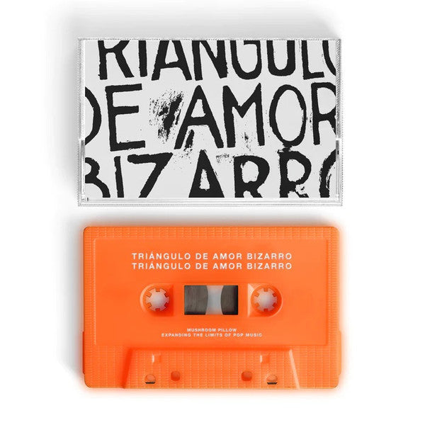 Triángulo De Amor Bizarro - Triángulo De Amor Bizarro (Cassette)