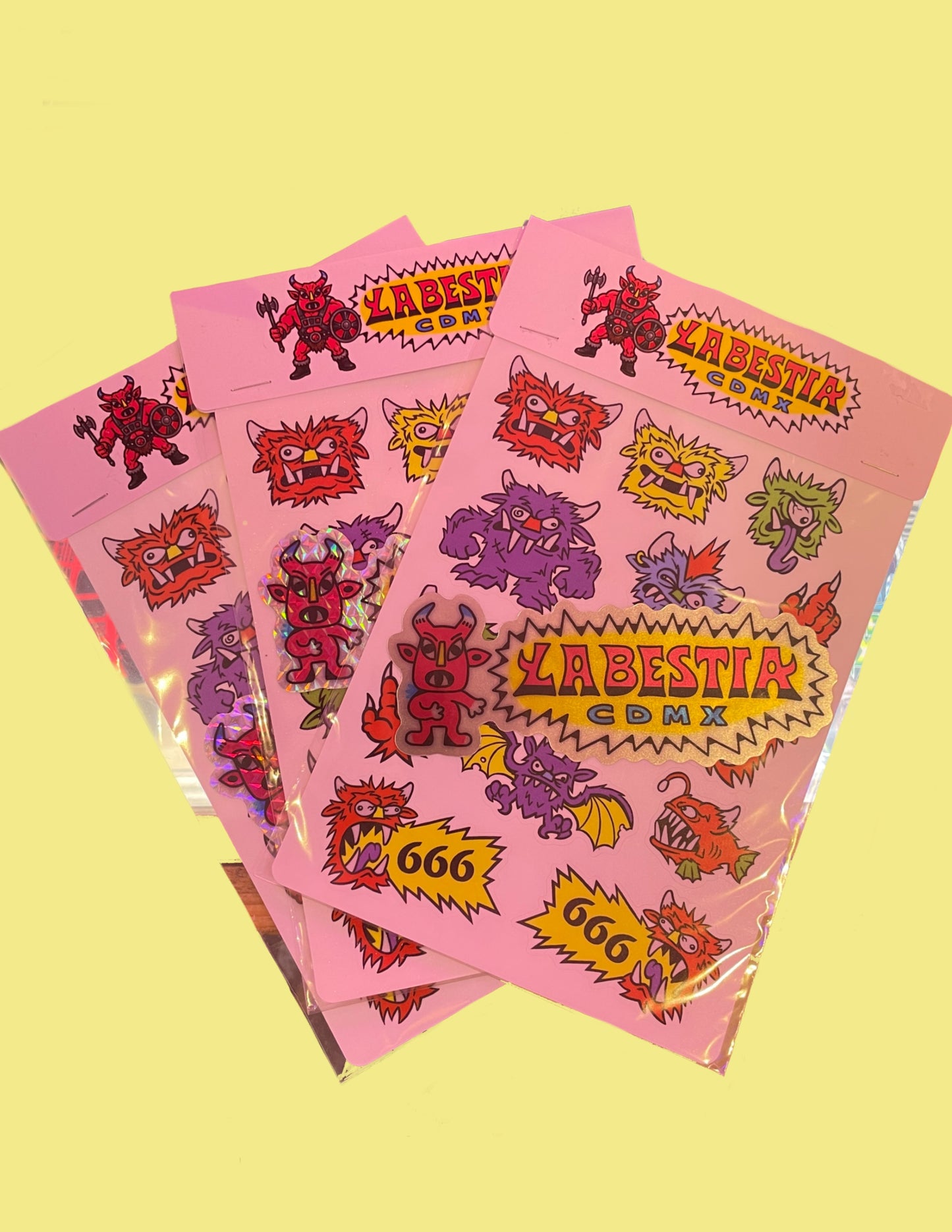 Sticker pack LA BESTIA blanco